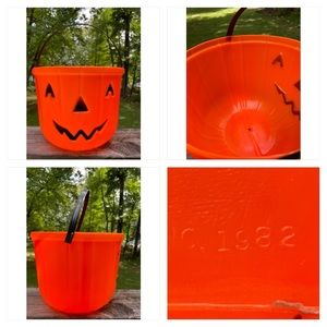 Vintage 82 Blow Mold Candy Bucket. Carolina Enterprises inc